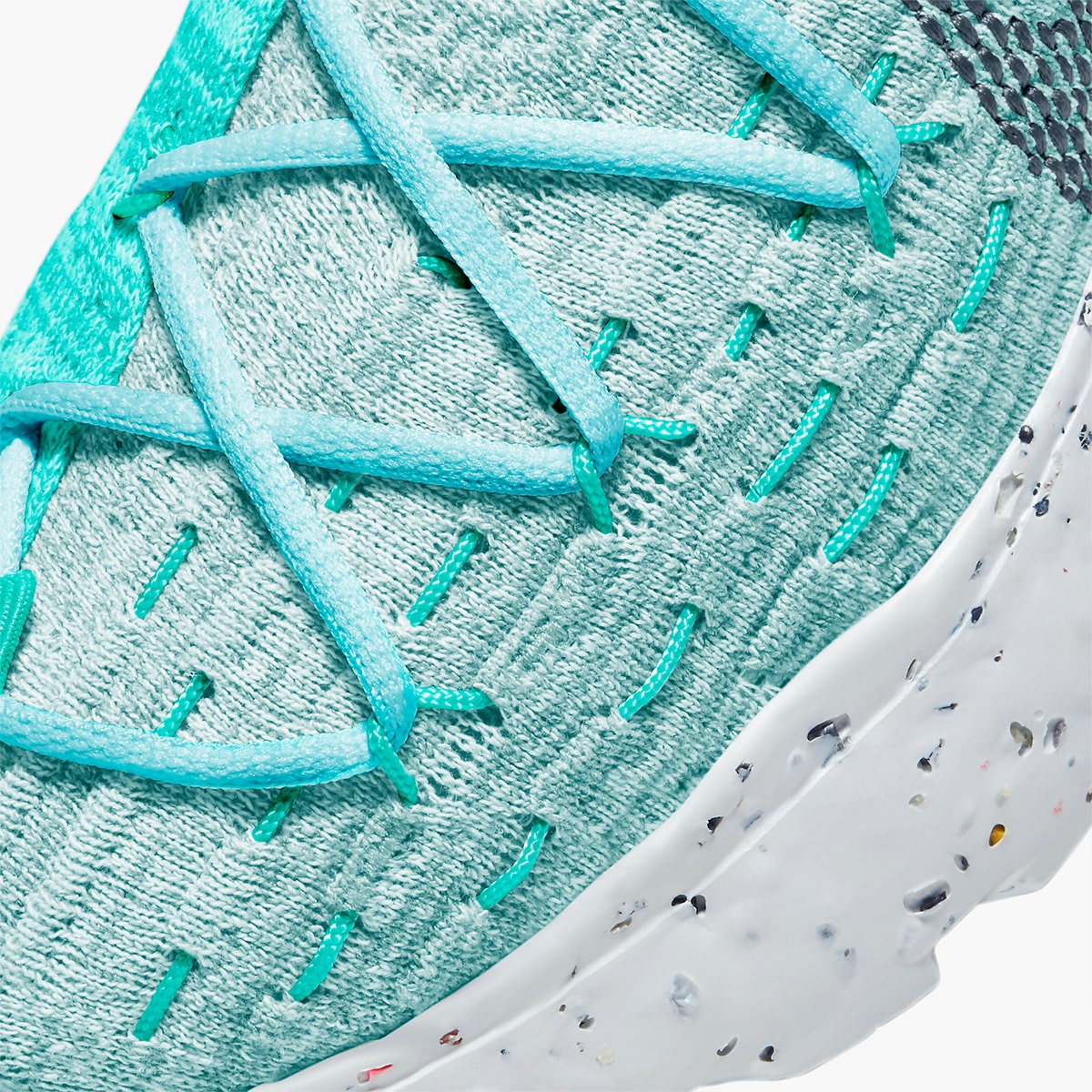 Nike Space Hippie 04